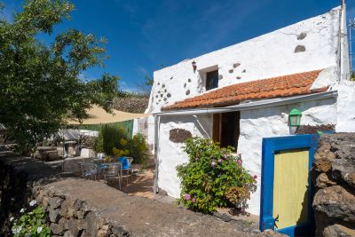 Historisches Ferienhaus H-032 auf El Hierro Haus und Terrasse Bild 5