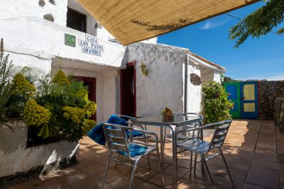 Historisches Ferienhaus H-032 auf El Hierro Terrasse mit Sitzplatz