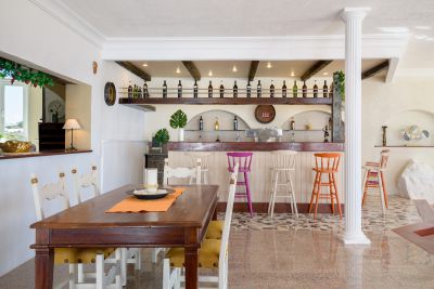 L-078 großzügige Villa Lanzarote / Puerto Calero - Wohnraum mit Bar