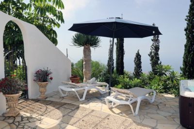 Teneriffa Finca mit Terrasse und Jacuzzi TFS-084