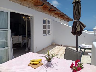TFS - 192 Finca Ferienhaus - Separate Terrasse mit Gartenmöbeln