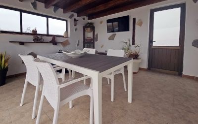 F-217 Ferienhaus in Lajares Essplatz Aussen