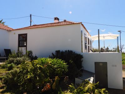 P-210 Finca Puntagorda Terrassenansicht mit Windschutz