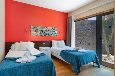 L-027 modernes Ferienhaus - Schlafzimmer 2