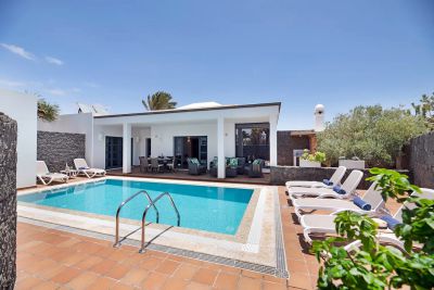 L-028 Ferienhaus Lanzarote mit beheiztem privatem Pool