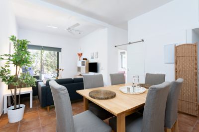 GO-040 Ferienwohnung Essbereich Tisch mit Stühlen La Gomera Valle Gran Rey