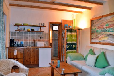 Fuerteventura Ferienwohnung F-140 gem&uuml;tlicher Wohnraum mit Holzk&uuml;che
