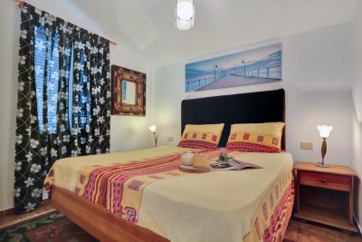Ferienhaus Fuerteventura Schlafzimmer 2 mit Doppelbett F-225