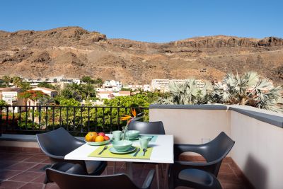 Ferienwohnung Puerto Mogan G-019 Balkon mit Esstisch
