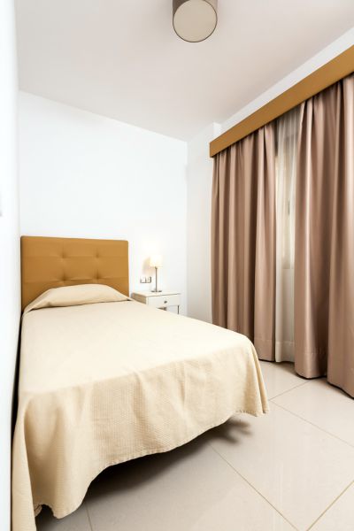 Ferienwohnung G-031 Puerto Mogan - 4A - Schlafzimmer mit Einzelbett