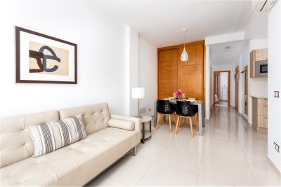 Ferienwohnung G-031 Puerto Mogan - 4B - Wohnraum mit Essplatz und K&uuml;che 