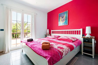 Teneriffa Ferienhaus TFS-128 Schlafzimmer mit Zugang zum Balkon