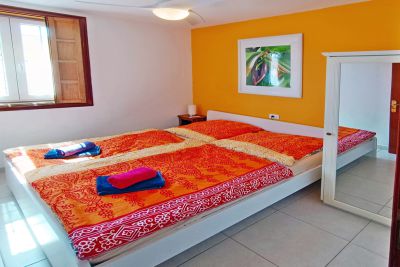 Teneriffa Ferienhaus TFS-131 Schlafzimmer mit Doppelbett